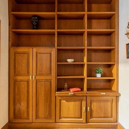 Iflat Golden Gem In Trevi Apartment โรม ภายนอก รูปภาพ